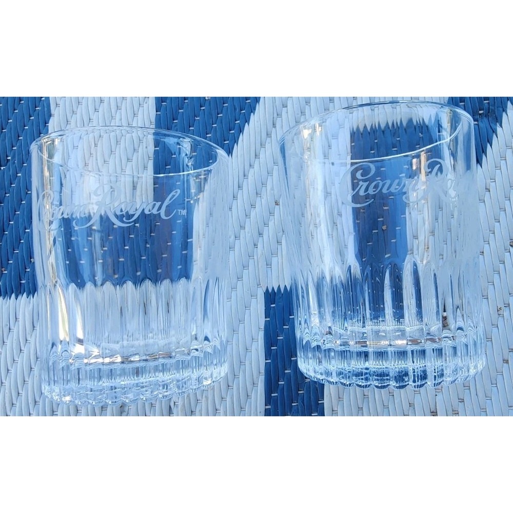 Crown Royal Whiskey Crystal Glass Set Of 2 Mancave 3 1/2" Liquor Drink Glassware